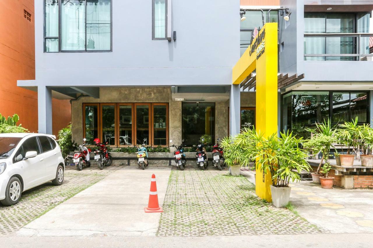 Khách sạn Oyo 233 Sunshine House